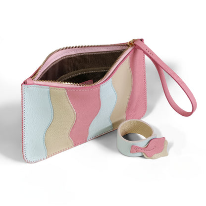Flow Seashell with Bracelet