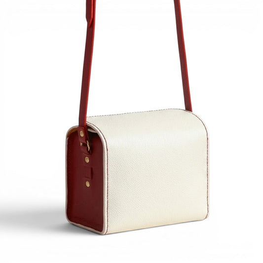 Tina White/Red