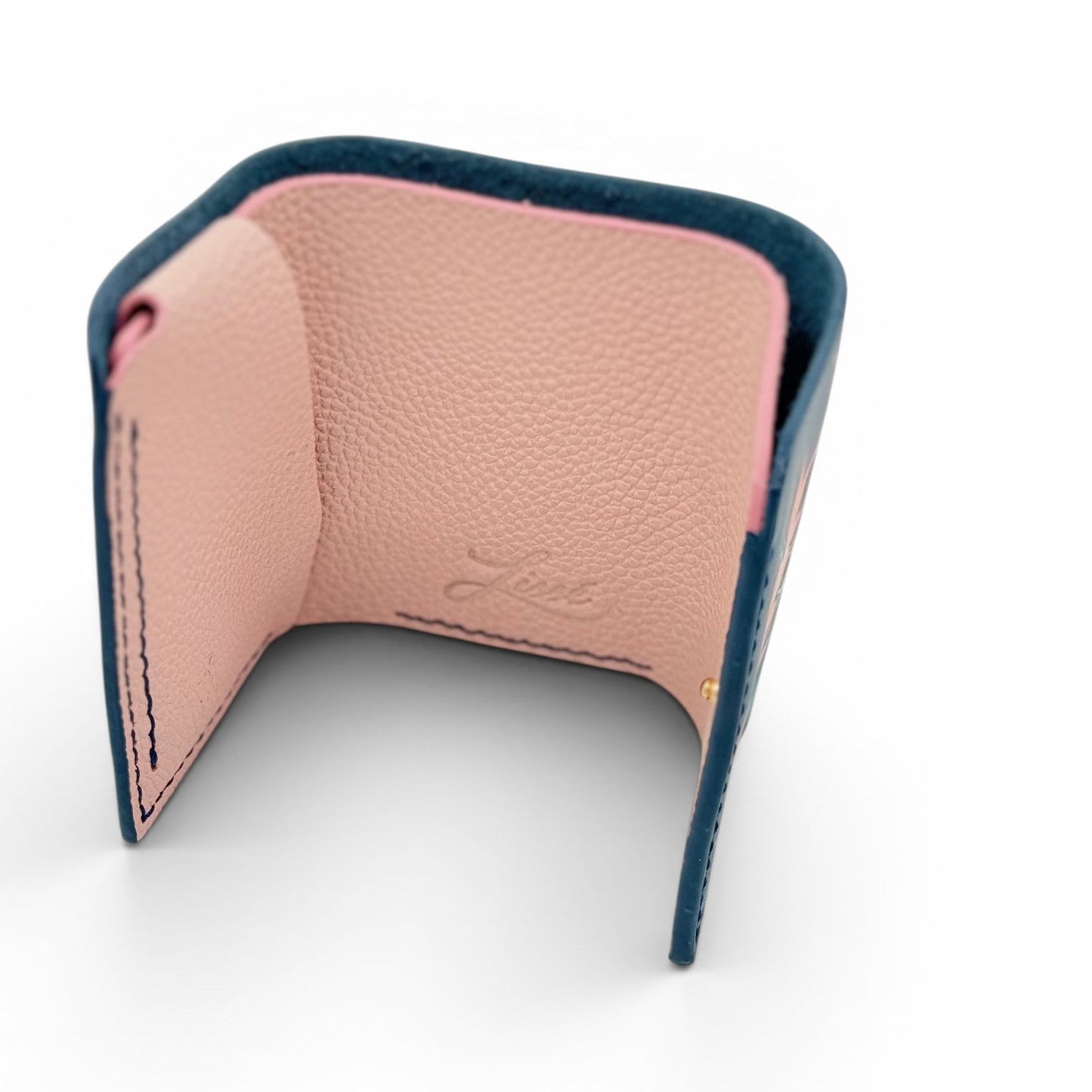 Wallet 4 Wild